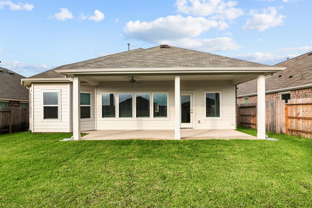 233 Augustine Way, Magnolia, Texas image 5