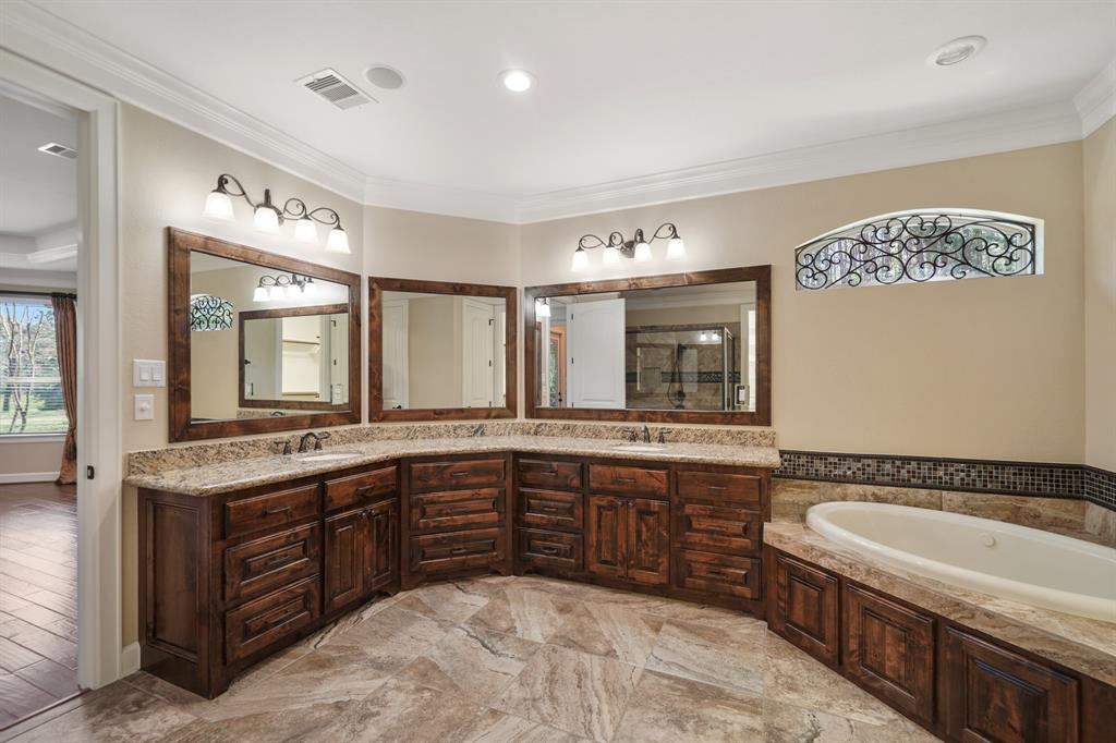 33922 High Point Drive, Magnolia, Texas image 25