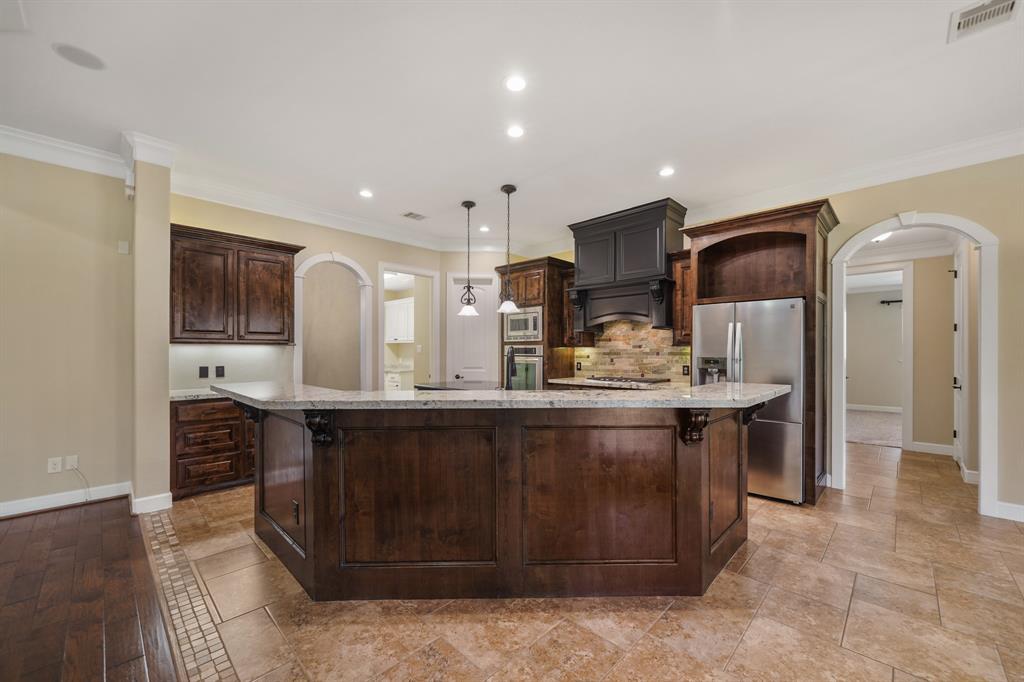 33922 High Point Drive, Magnolia, Texas image 18