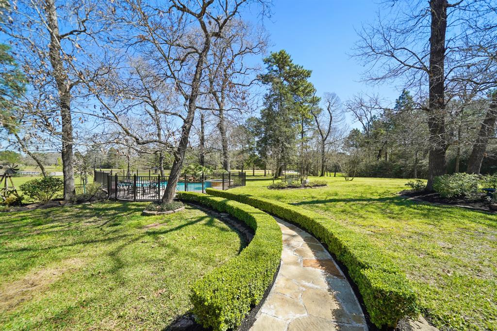 33922 High Point Drive, Magnolia, Texas image 38