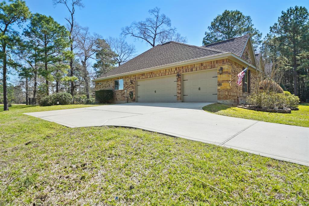 33922 High Point Drive, Magnolia, Texas image 6
