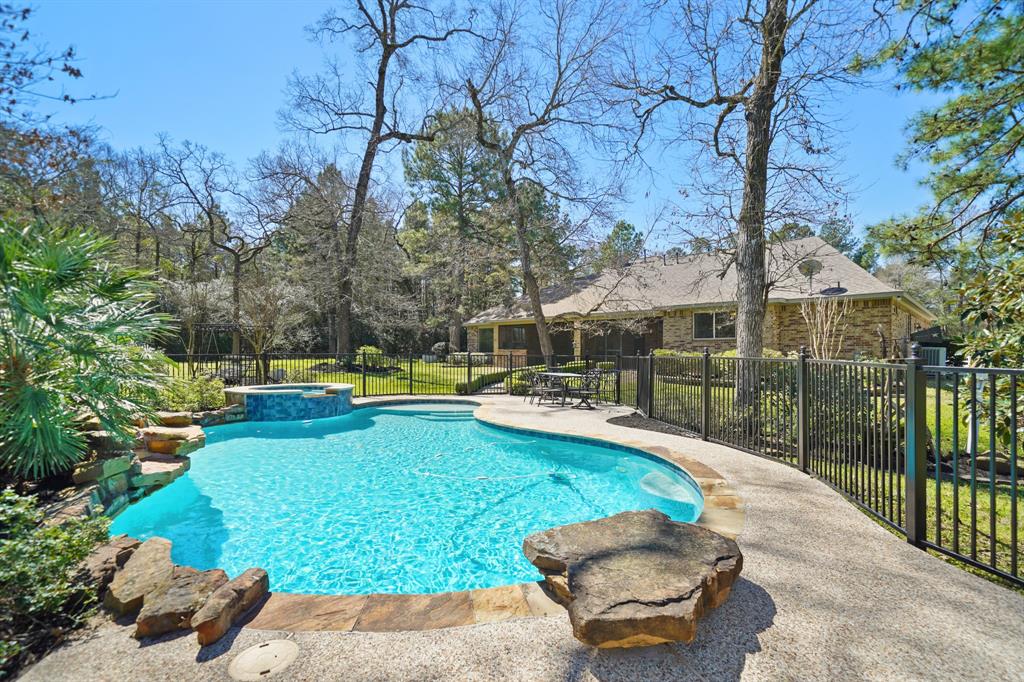 33922 High Point Drive, Magnolia, Texas image 40