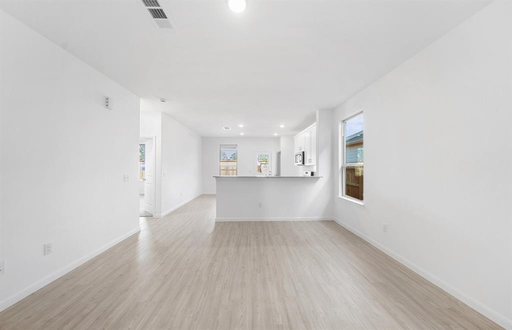 10913 Flycatcher Drive