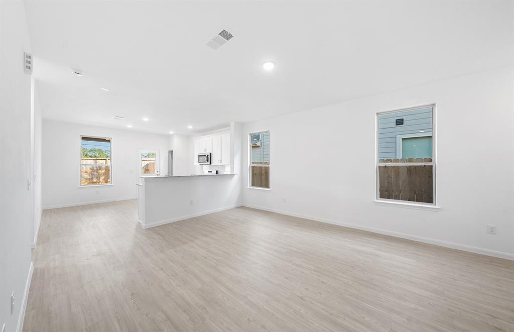 10913 Flycatcher Drive