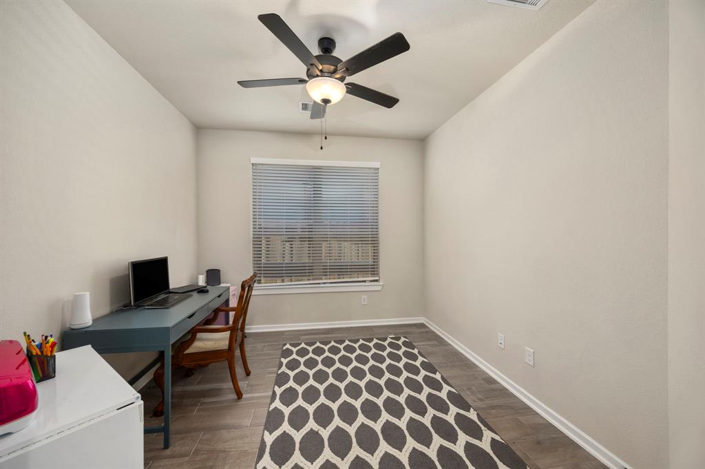 17786 Tree Of Heaven, Conroe, Texas image 8