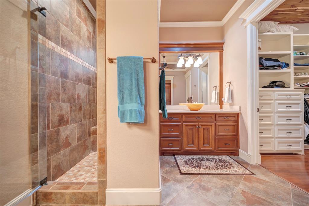 3 Quinns Cabin Court, Conroe, Texas image 35