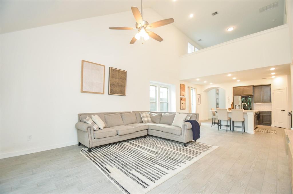 12155 Texas Trumpet Trail, Humble, Texas image 7