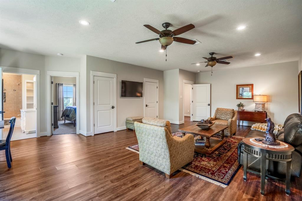 25637 W And 25683 Fm 1097 Road, Montgomery, Texas image 38