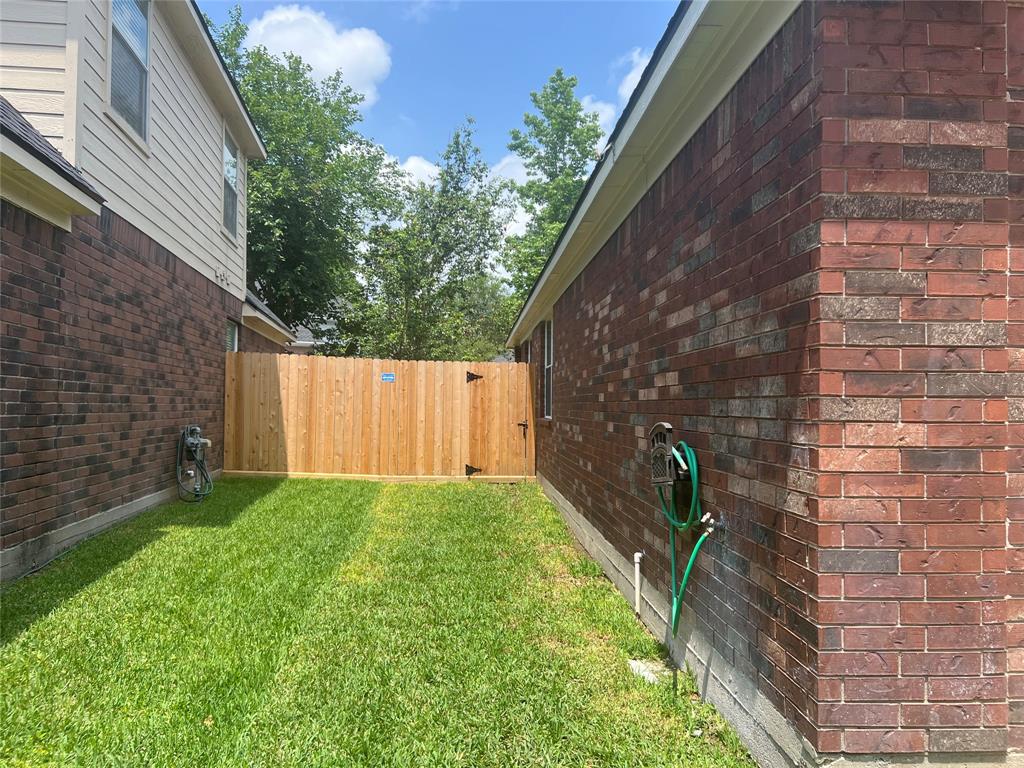 6031 Kelly Mill Lane, Humble, Texas image 4