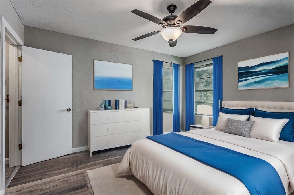 608 W Lobit Street, Baytown, Texas image 30