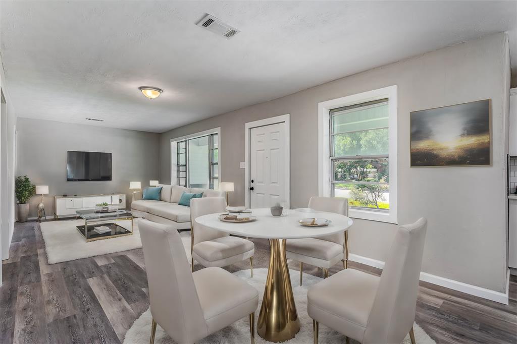 608 W Lobit Street, Baytown, Texas image 27