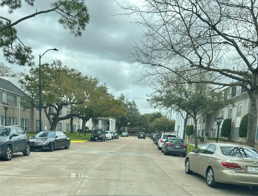 2700 Bellefontaine Street #A31-32, Houston, Texas image 11