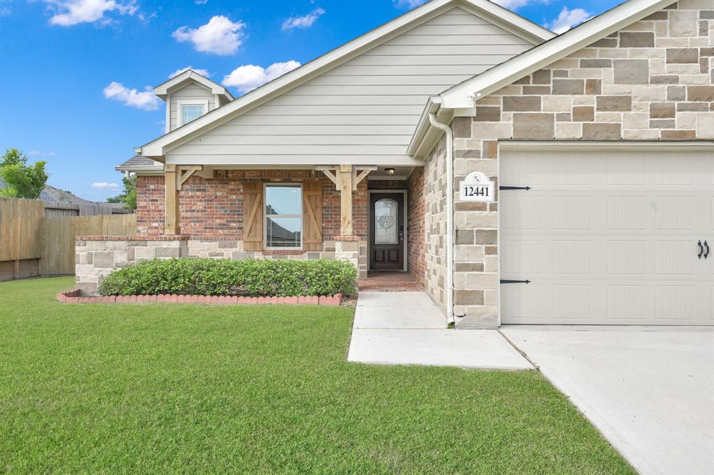 12441 Hackberry Dr, Willis, Texas image 4
