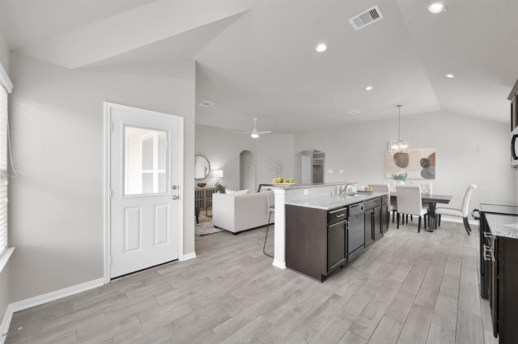 12441 Hackberry Dr, Willis, Texas image 25