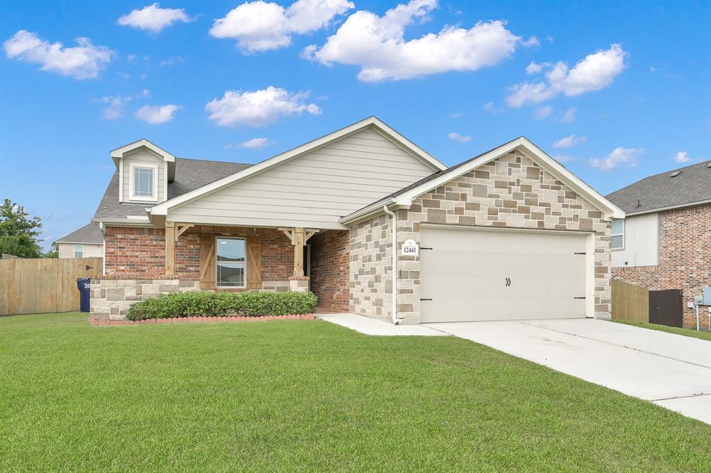 12441 Hackberry Dr, Willis, Texas image 3