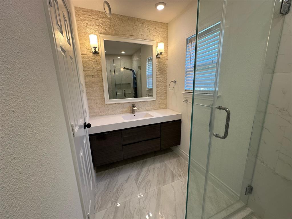 21207 Rushing Creek Lane, Katy, Texas image 6