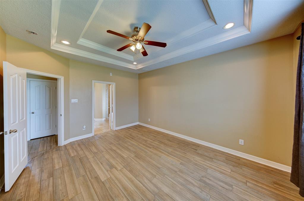 14022 Martinique Lane Lane, Mont Belvieu, Texas image 18
