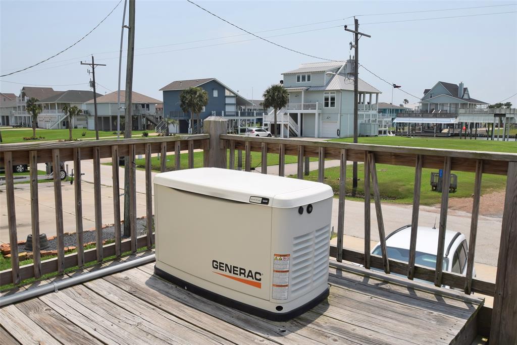 1358 Boyt Road, Crystal Beach, Texas image 3