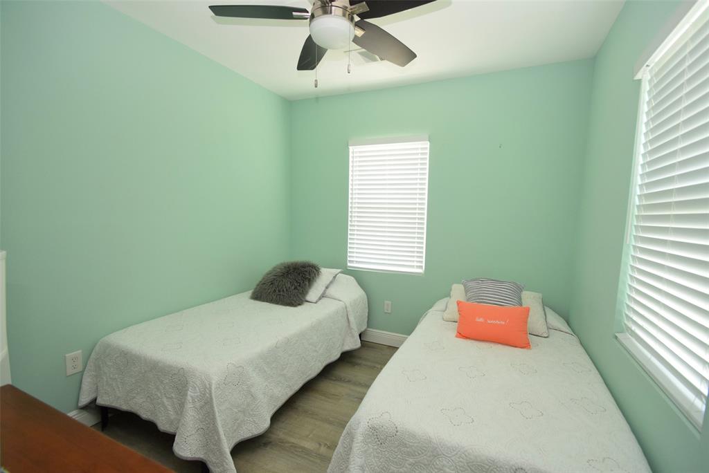 1358 Boyt Road, Crystal Beach, Texas image 16