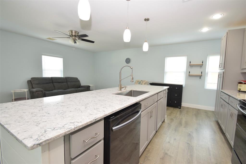 1358 Boyt Road, Crystal Beach, Texas image 10