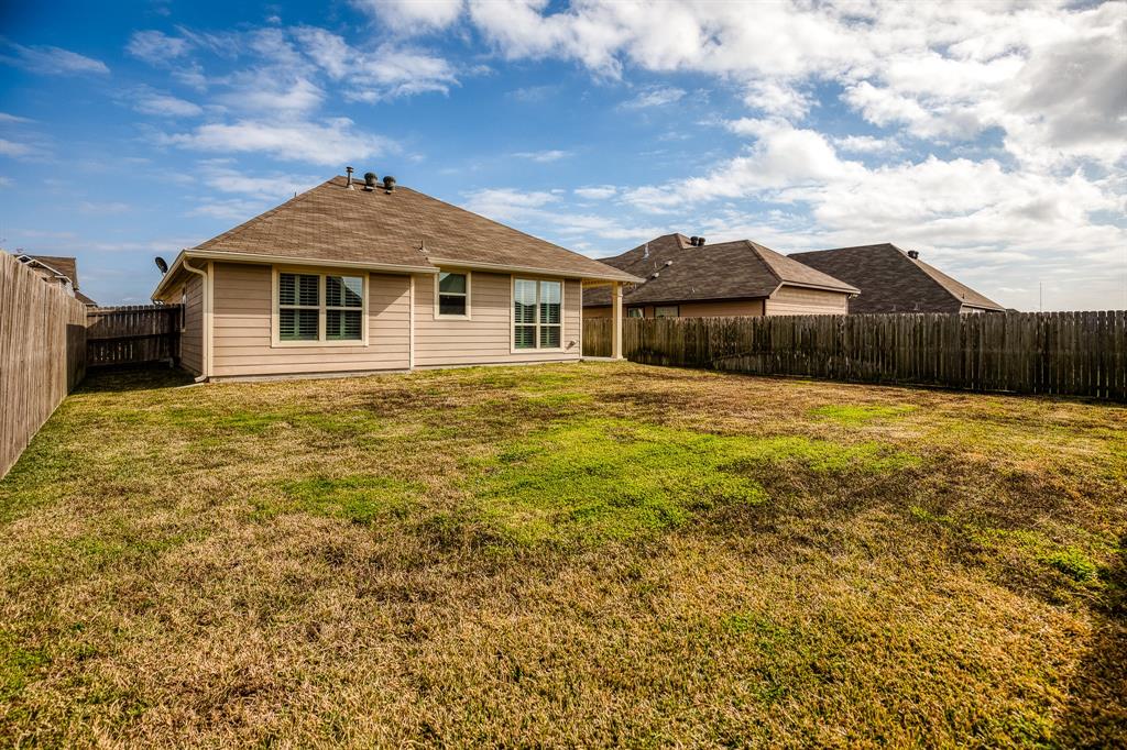 1004 Rootstock Road, Brenham, Texas image 24