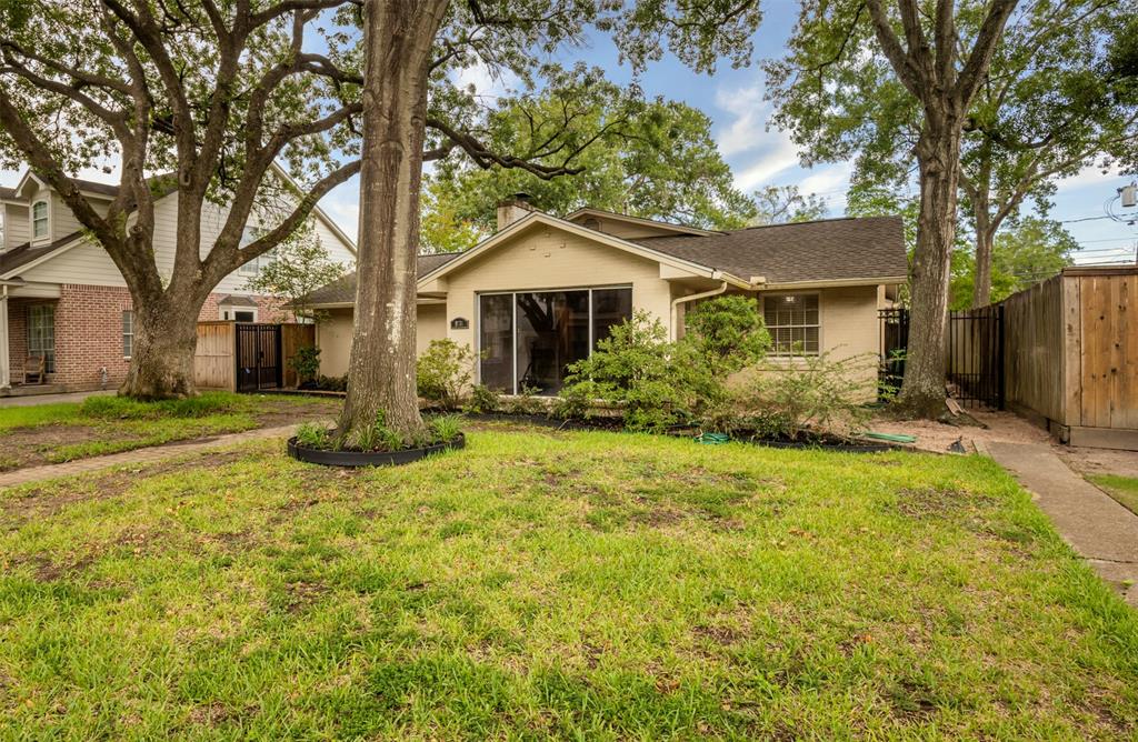 3731 Drake Street, Houston, Texas image 1