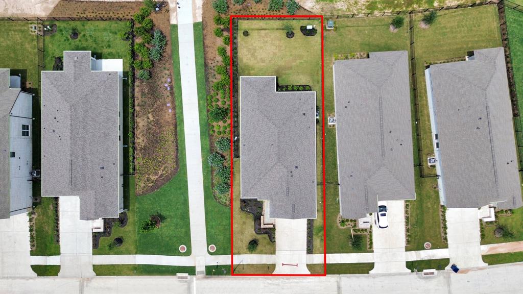 21734 Swift Flier Lane, Cypress, Texas image 2