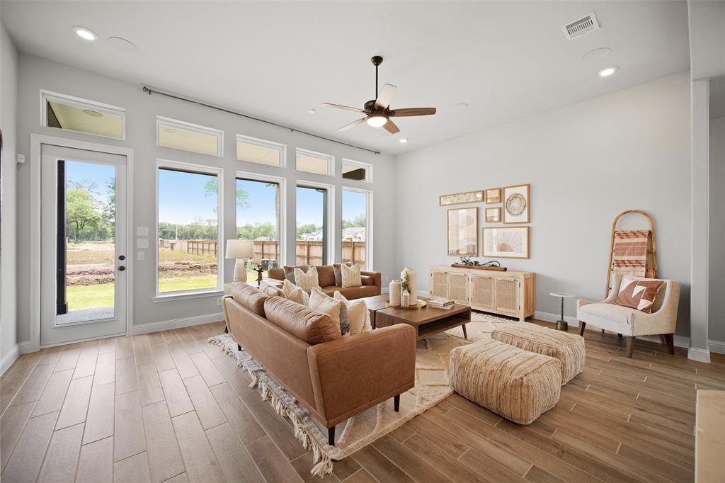 7619 Cattail Shallows Lane, Katy, Texas image 10