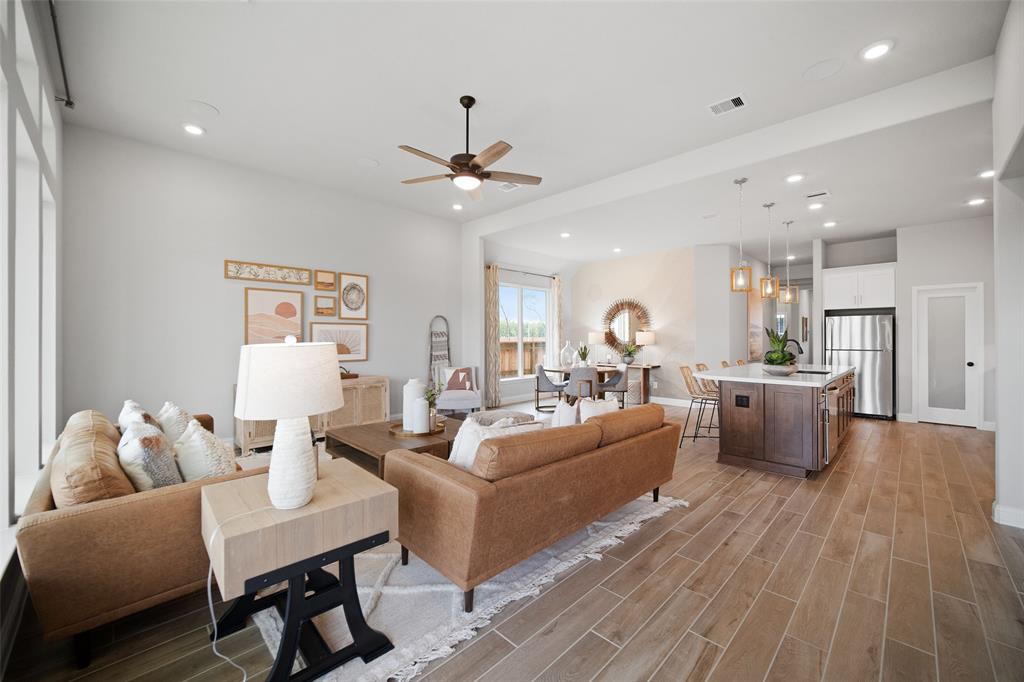 7619 Cattail Shallows Lane, Katy, Texas image 11