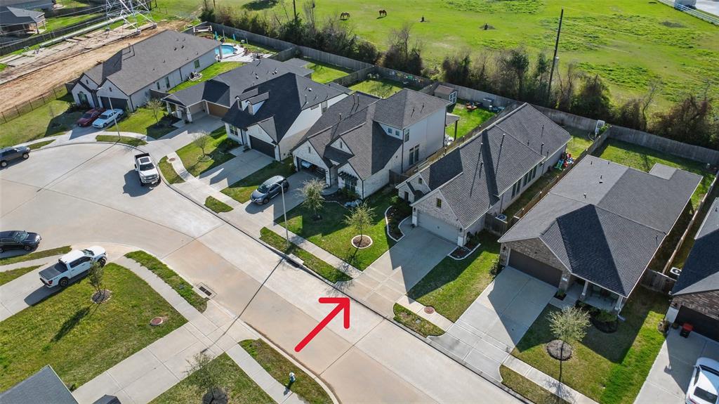 19919 Wild Horse Hollow Lane, Tomball, Texas image 37