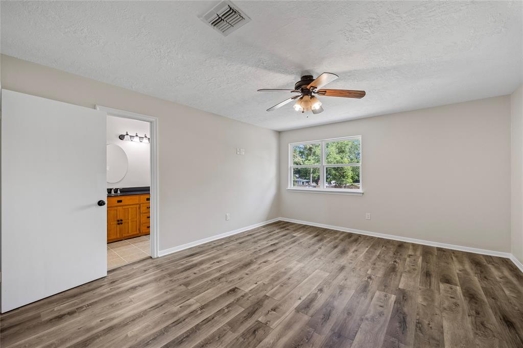 235 Bickett Lane, Spring, Texas image 19