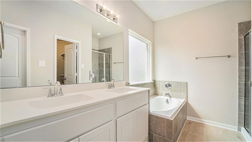 855 Waukegan Road, Conroe, Texas image 18