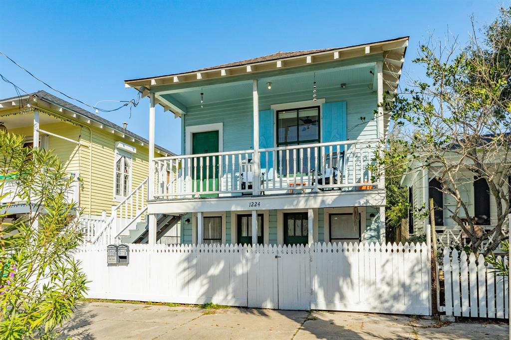 1224 Avenue M, Galveston, Texas image 27