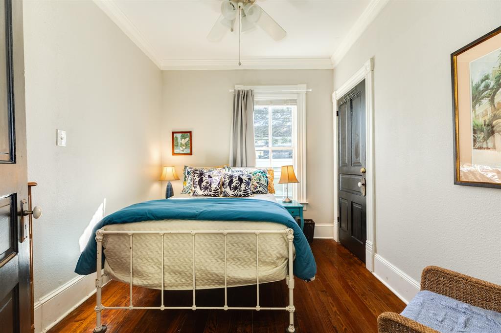 1224 Avenue M, Galveston, Texas image 11