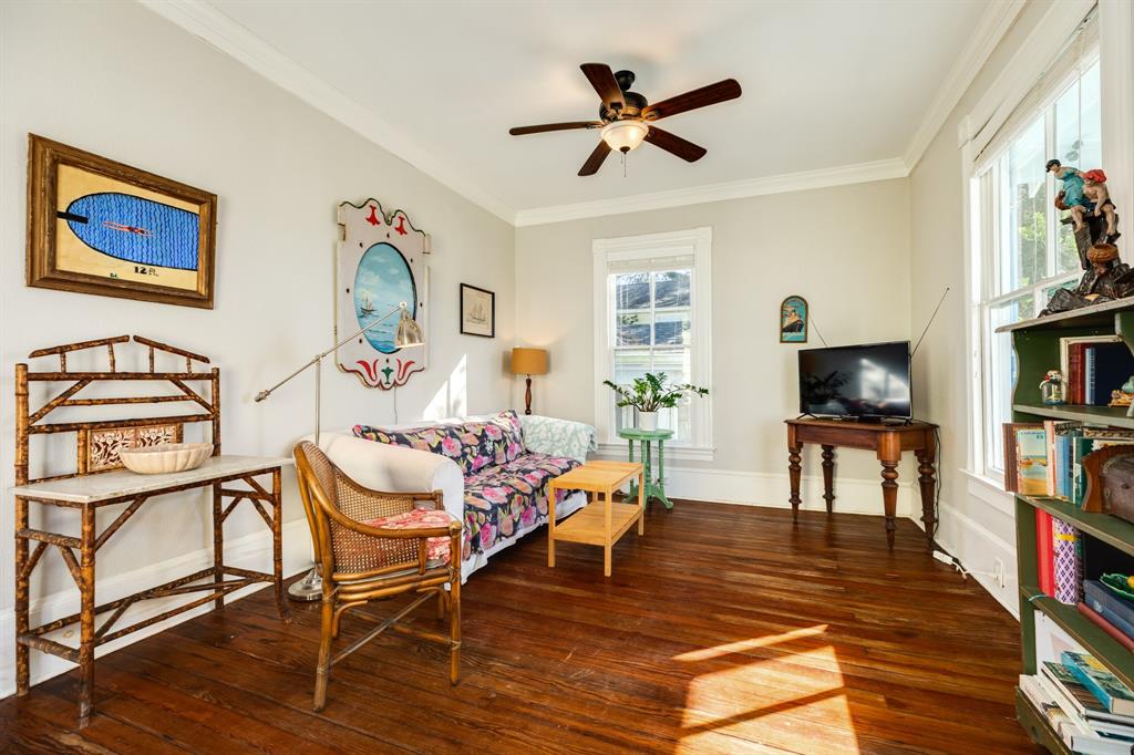 1224 Avenue M, Galveston, Texas image 4