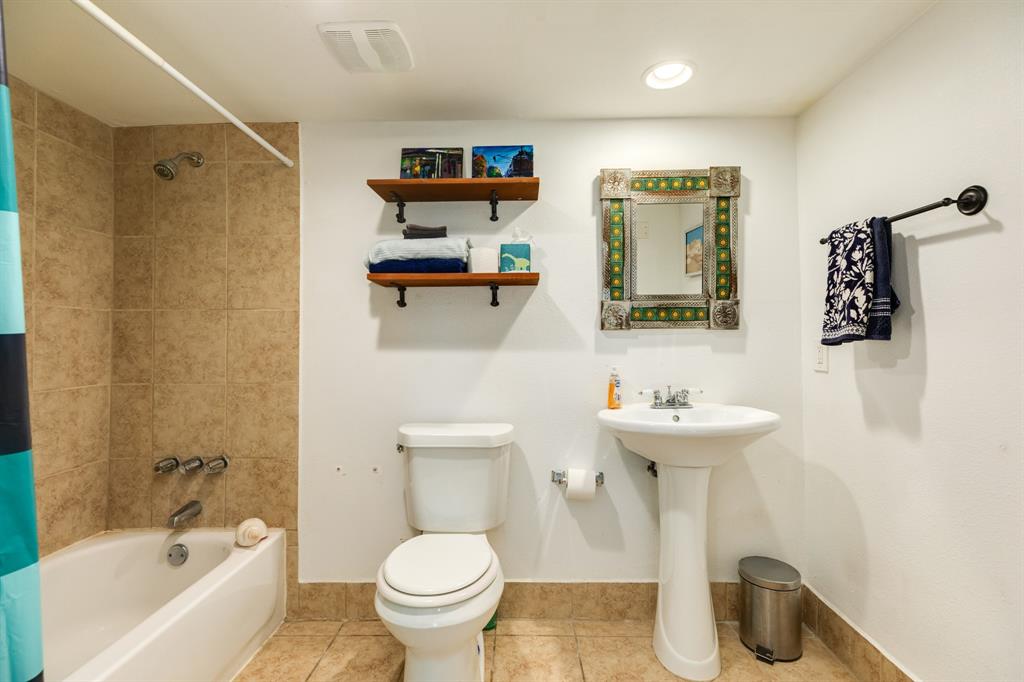 1224 Avenue M, Galveston, Texas image 21