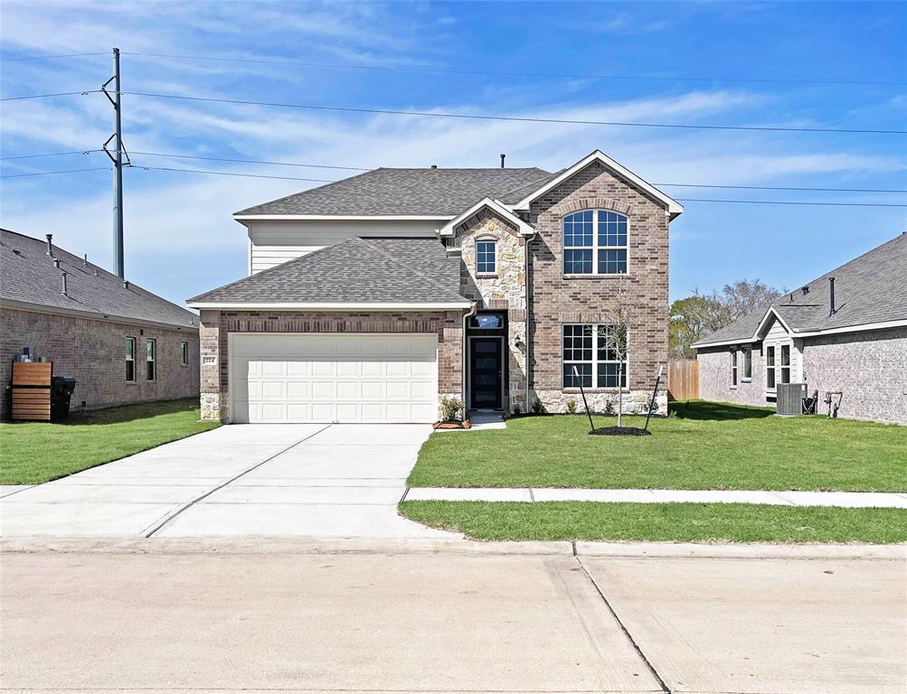 224 Eagleville Drive, Alvin, Texas image 2