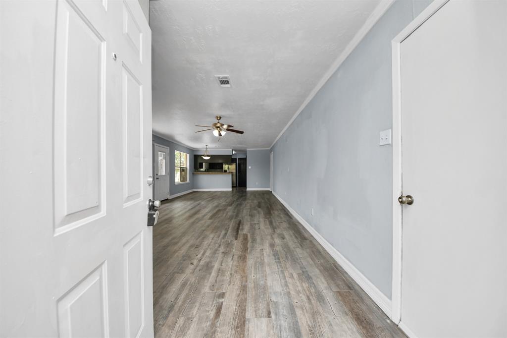 21039 Northern Colony Court