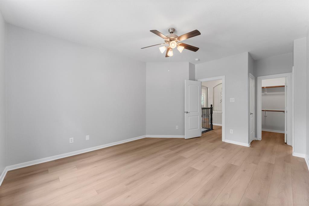 2 N Bantam Woods Circle, The Woodlands, Texas image 34