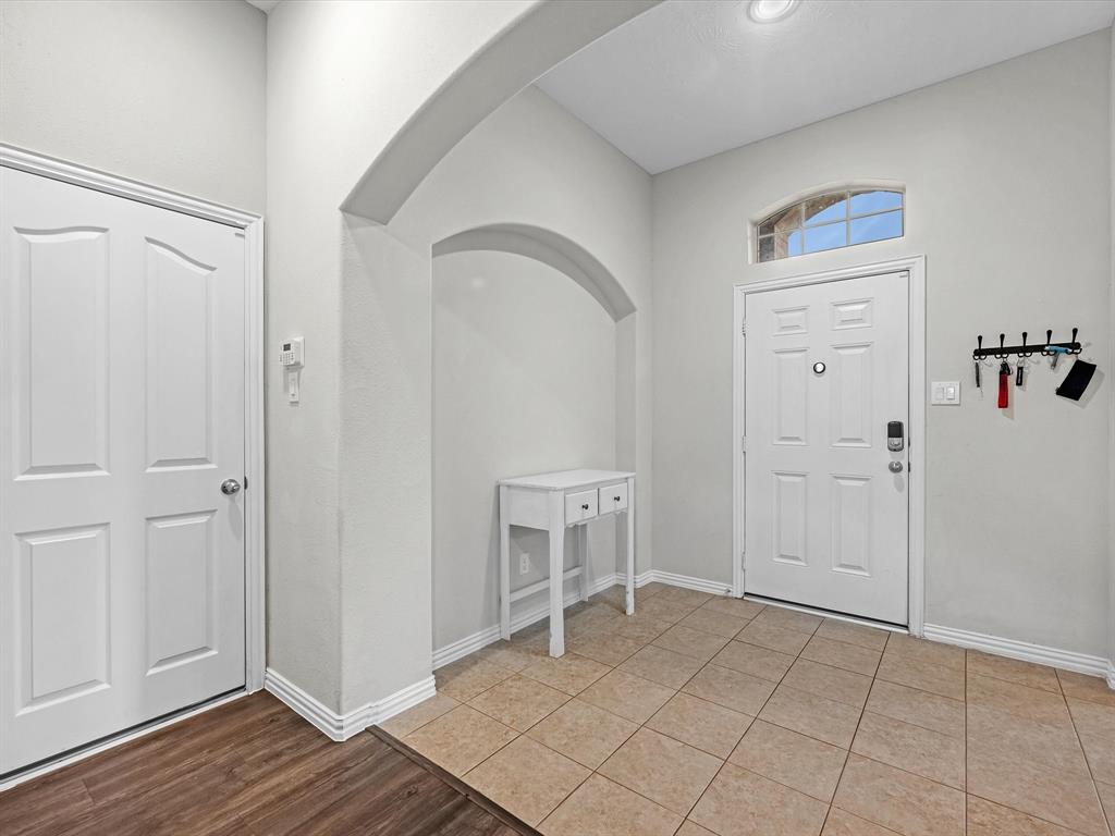 1514 Lochstone Drive, Houston, Texas image 4