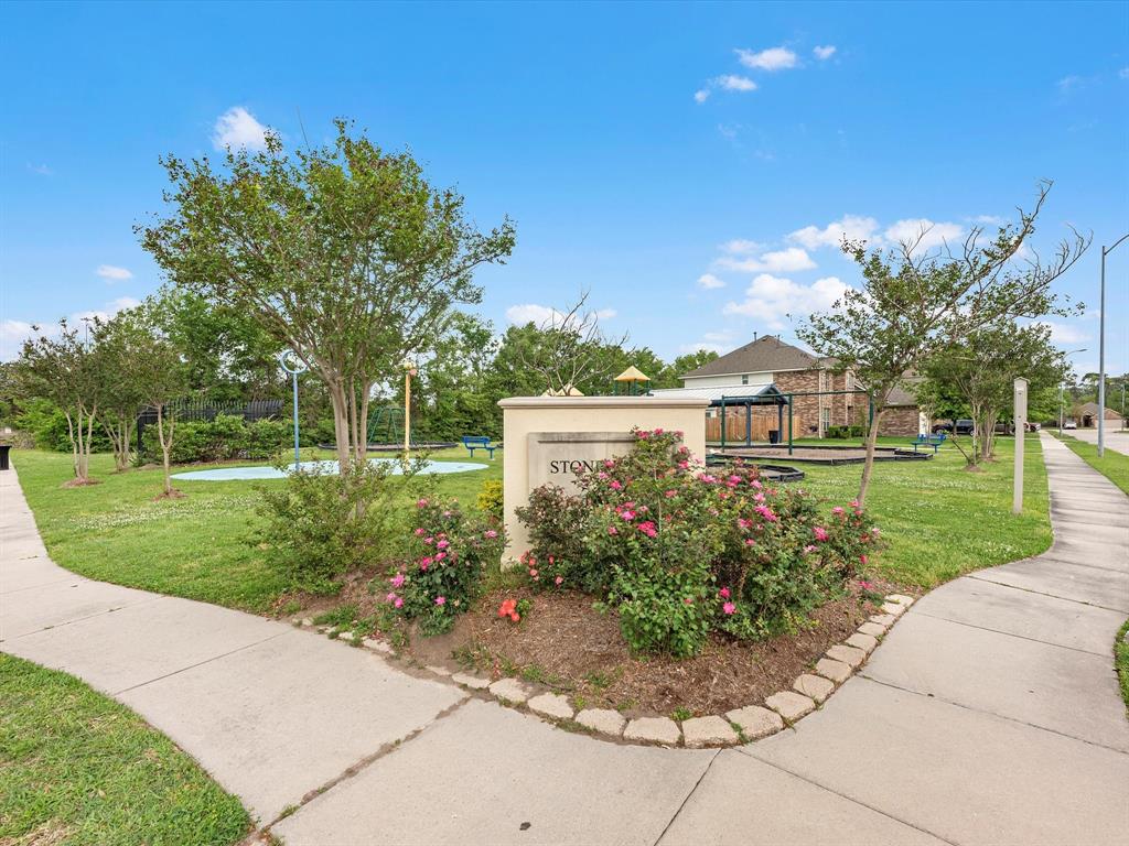 1514 Lochstone Drive, Houston, Texas image 27