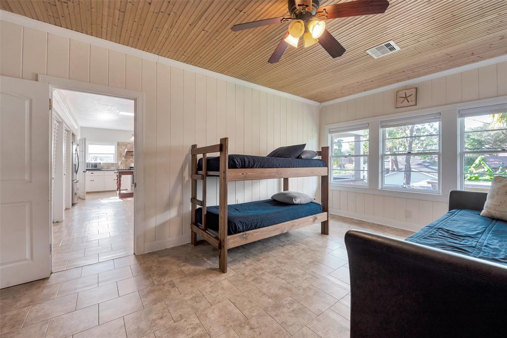 4428 Avenue O, Galveston, Texas image 17