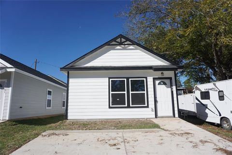 11514 Persimmon Street Willis TX 77318