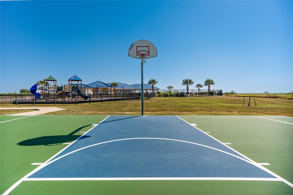 3041 Camp Hulen Drive, Palacios, Texas image 11