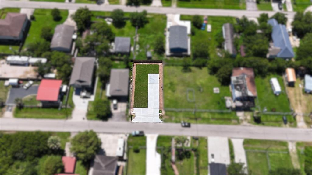 1040 Star Drive, San Leon, Texas image 13