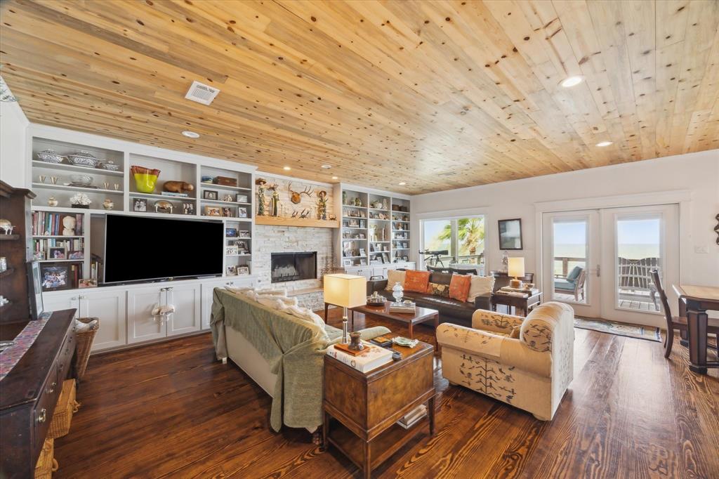 1610 Todville Road