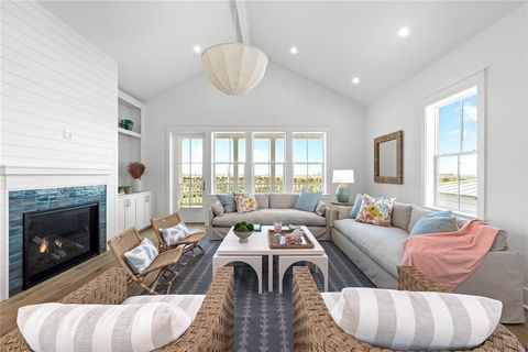 2604 E Seaside Drive Galveston TX 77550