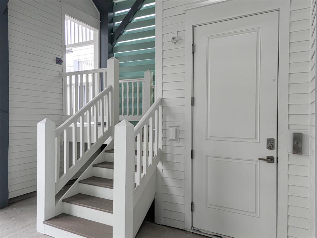 2604 E Seaside Drive, Galveston, Texas image 27