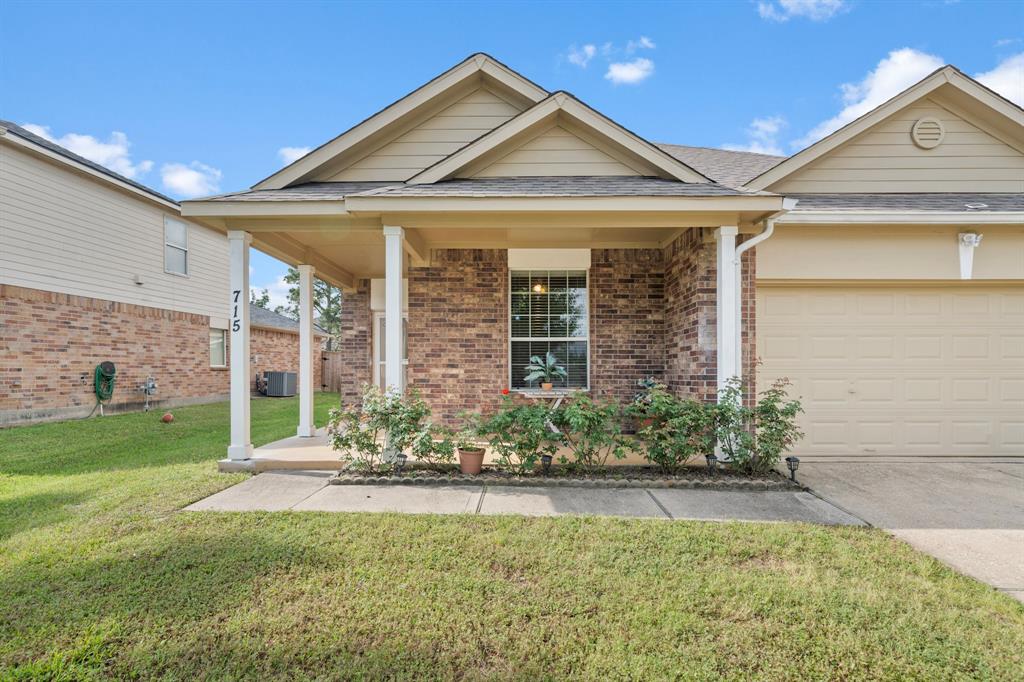 715 Slate Valley Lane, Spring, Texas image 24