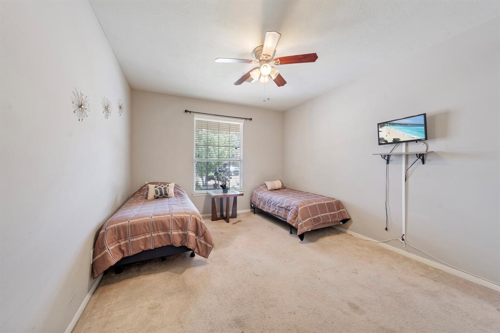 715 Slate Valley Lane, Spring, Texas image 16
